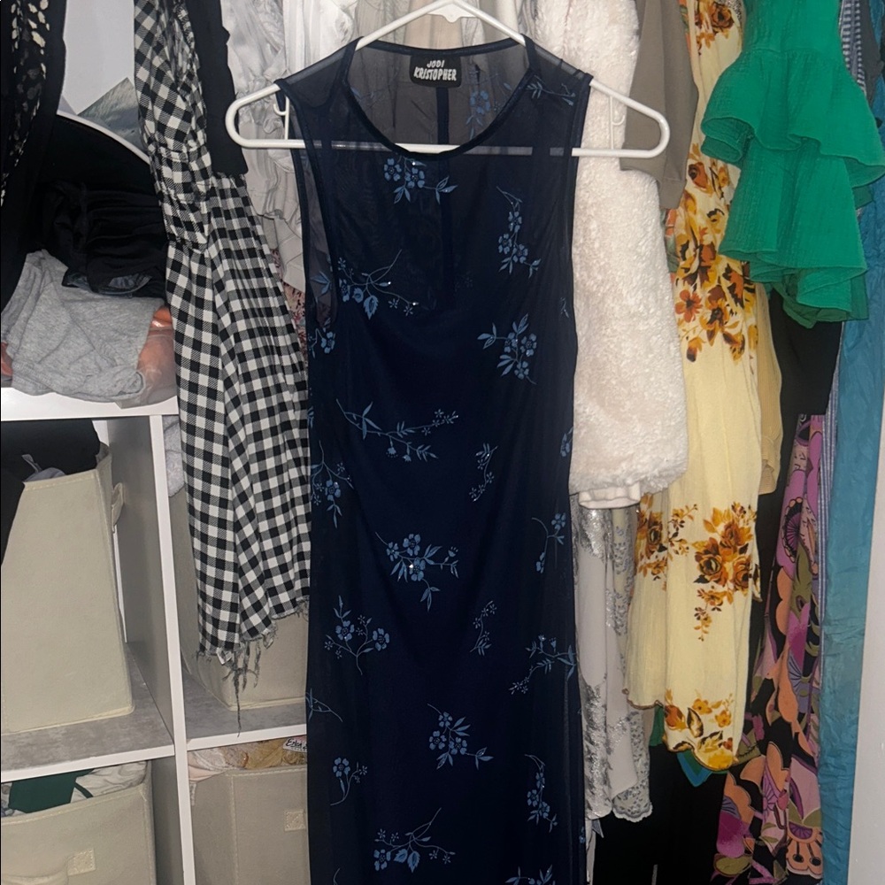 Jodi Kristopher Midnight Blue Floral Midi Dress